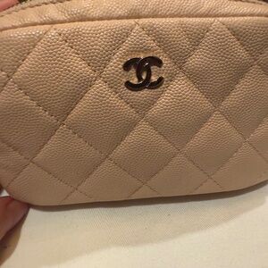 Chanel caviar small curt cosmetic bag